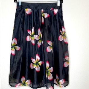 - One story black floral layers skirt